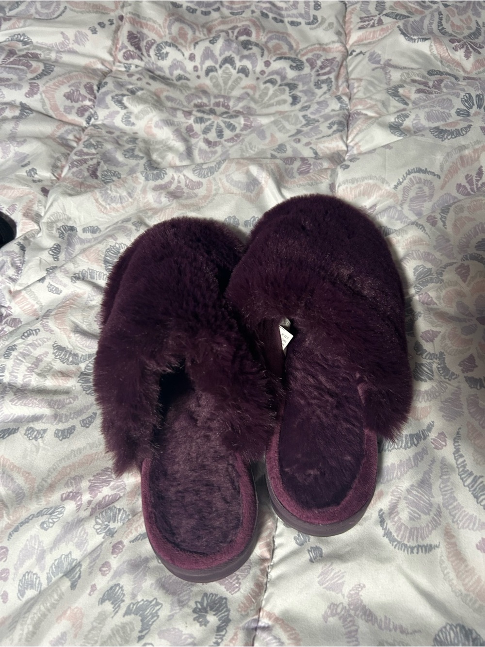 Plush Faux-Fur Slide Slippers - Deep Plum